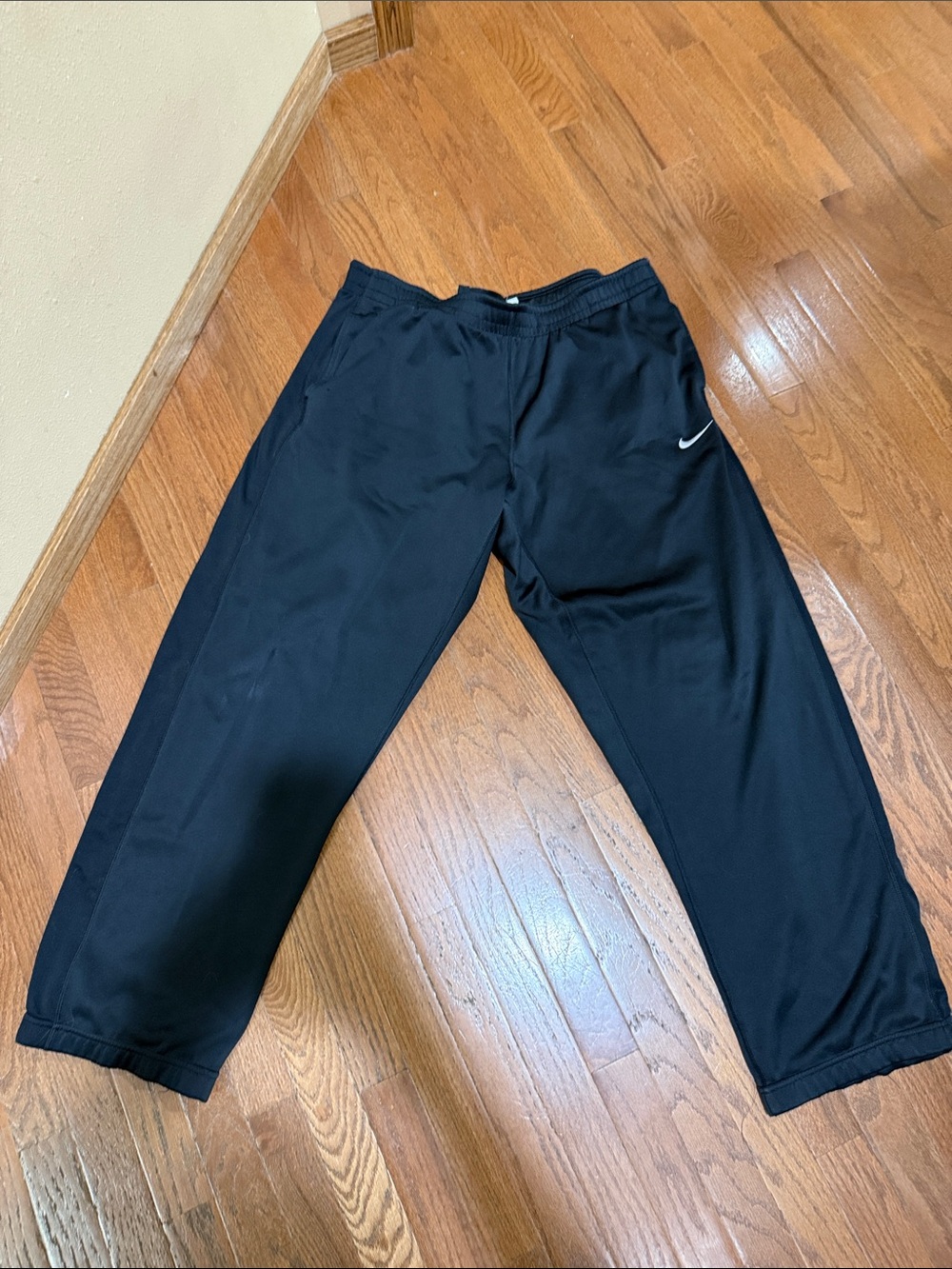 Nike Mens Black Jogger Sweatpants with Swoosh